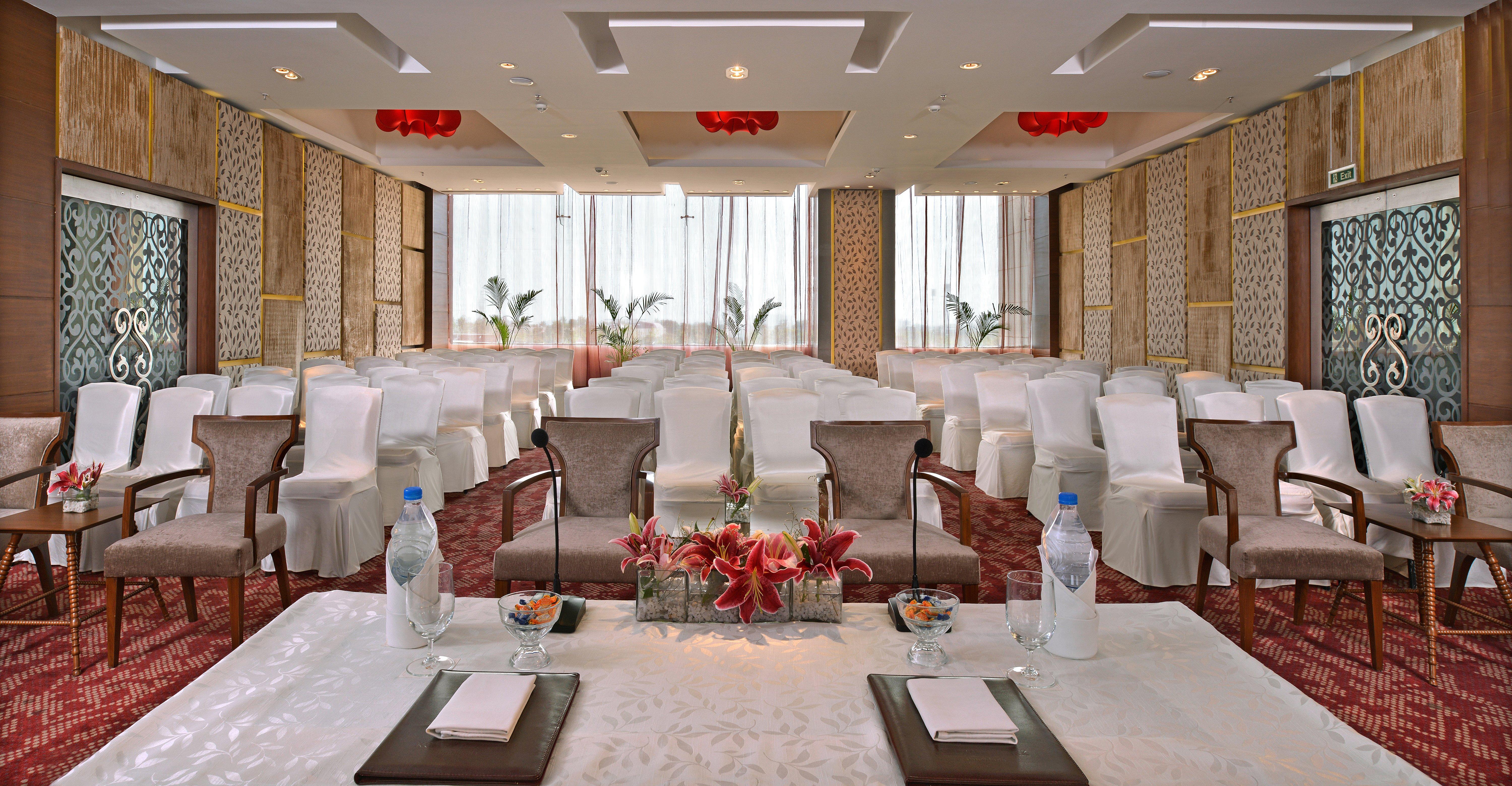 昌迪加尔潘切库拉假日酒店 外观 照片 Meeting room